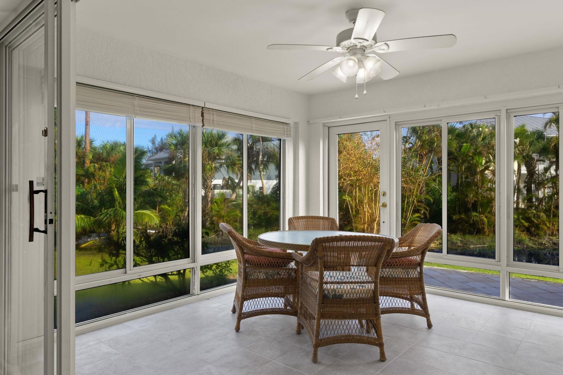 16801 Sanibel Sunset Ct, Unit 401, Fort Myers, FL 33908 Photo