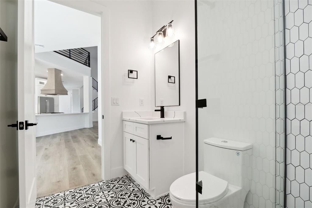 2318 Bay Street, Sarasota, FL 34237 Photo