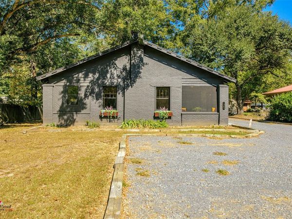 1505 McArthur Drive, Mansfield, LA 71052