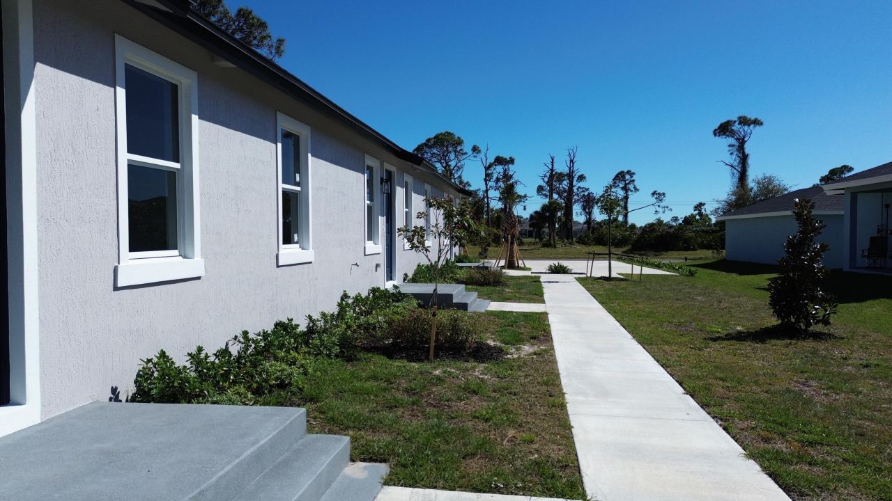 246 Rotonda Boulevard W, Rotonda West, FL 33947 Photo