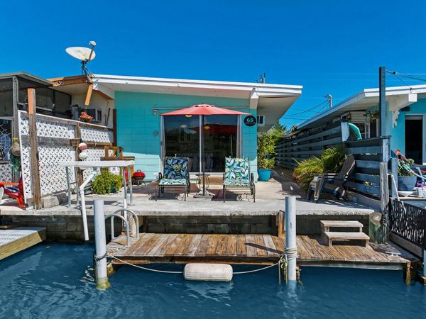 65 Coral Lane, KEY COLONY, FL 33051