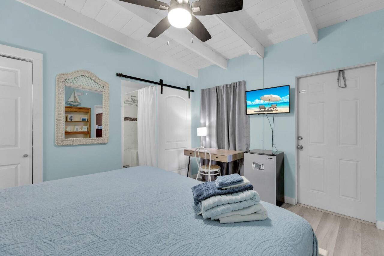 65 Coral Lane, Key Colony, FL 33051 Photo