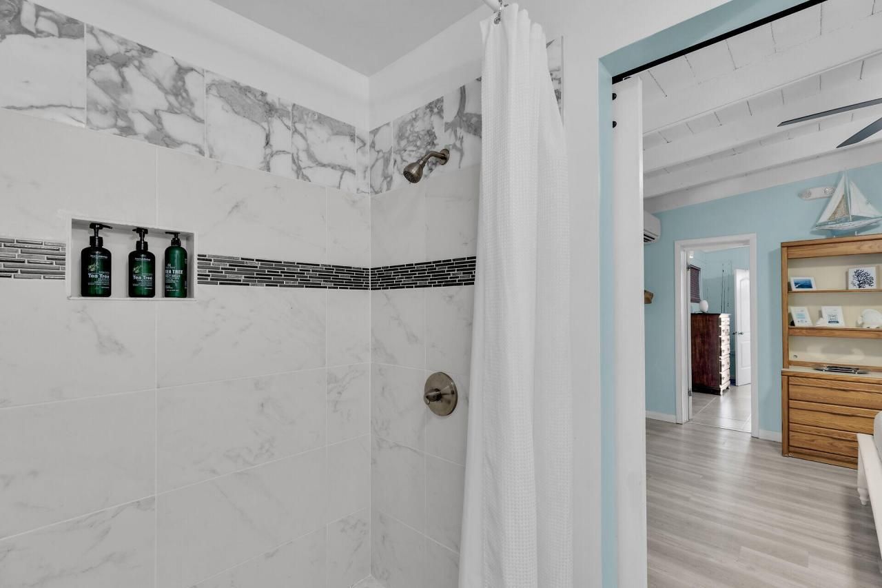 65 Coral Lane, Key Colony, FL 33051 Photo