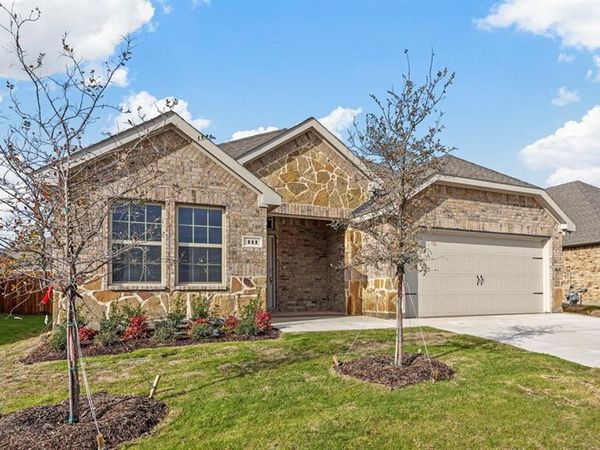 111 Lantern Road, Caddo Mills, TX 75135