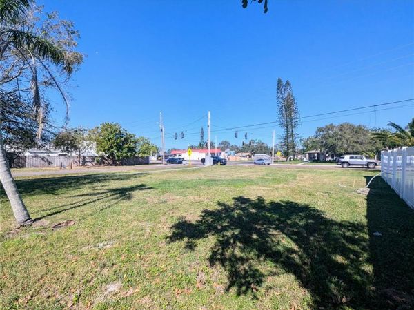 3990 54TH AVENUE N, ST PETERSBURG, FL 33714