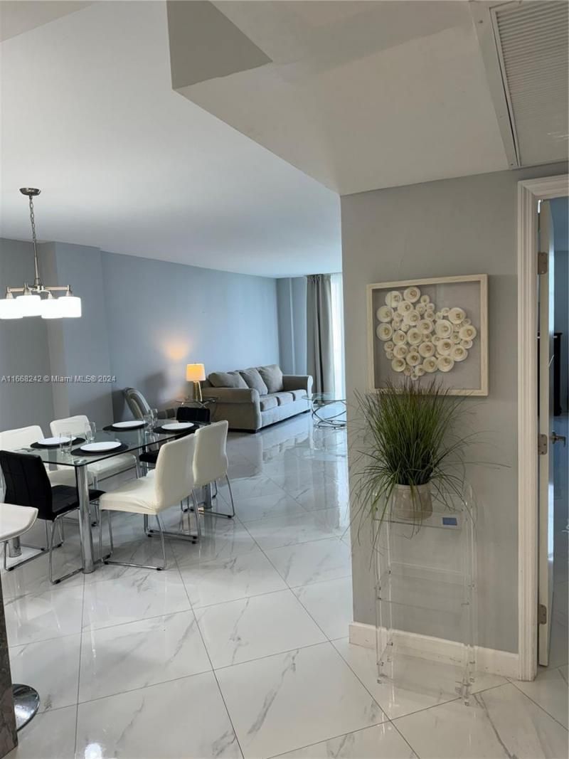19370 Collins Ave, Unit 1208, Sunny Isles Beach, FL 33160 Photo