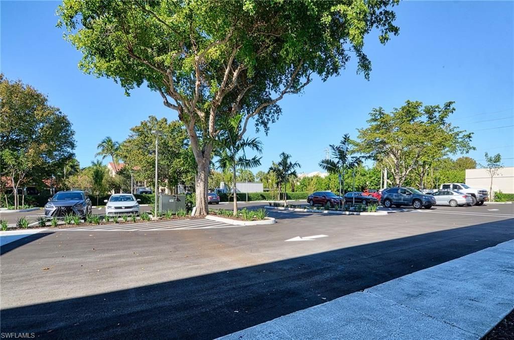 3411 Tamiami Trl N, Unit 2, Naples, FL 34103 Photo