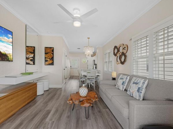 5092 Sunset Village Drive, Unit Hawks Cay, Duck, FL 33050