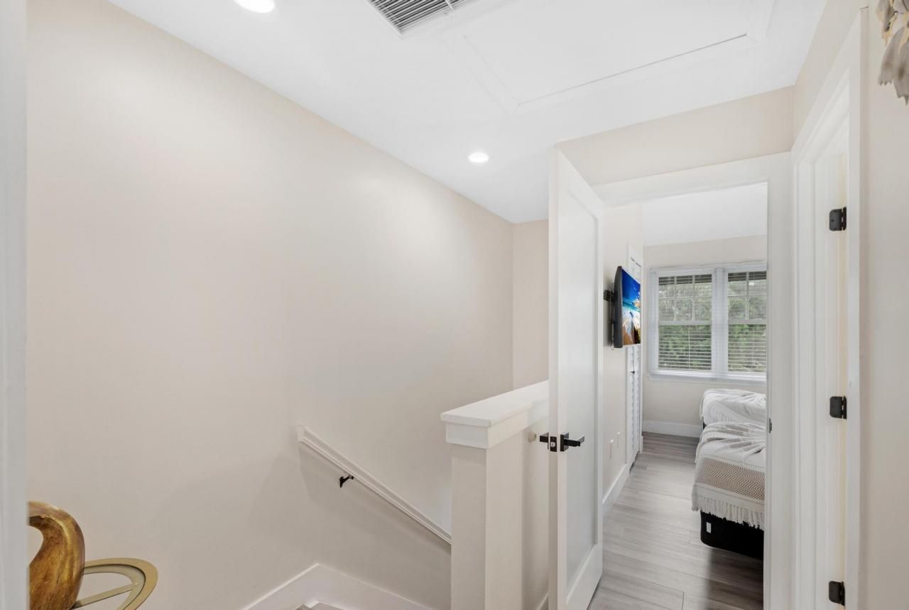 5092 Sunset Village Drive, Unit Hawks Cay, Duck, FL 33050 Photo