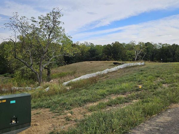 6 Aberdeen Drive, Ona, WV 25545