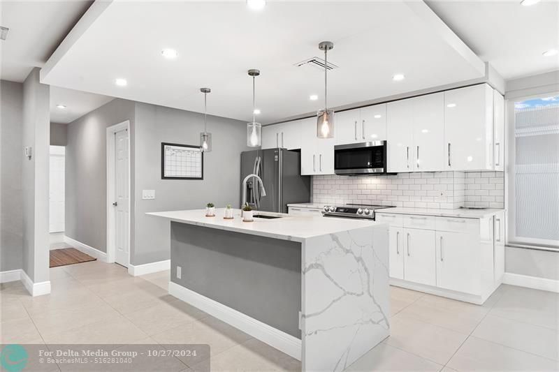 2801 NE 59th St, Fort Lauderdale, FL 33308 Photo