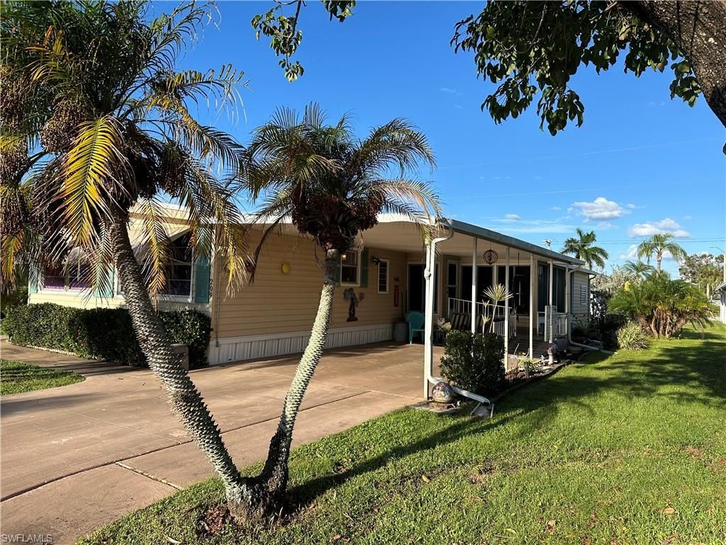 209 Harvest Ln, North Fort Myers, FL 33917 Photo
