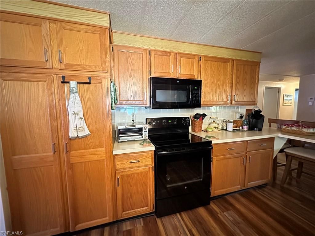 209 Harvest Ln, North Fort Myers, FL 33917 Photo