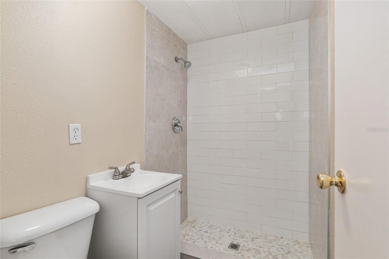 5910 SW 63rd Place Road, Ocala, FL 34474 Photo