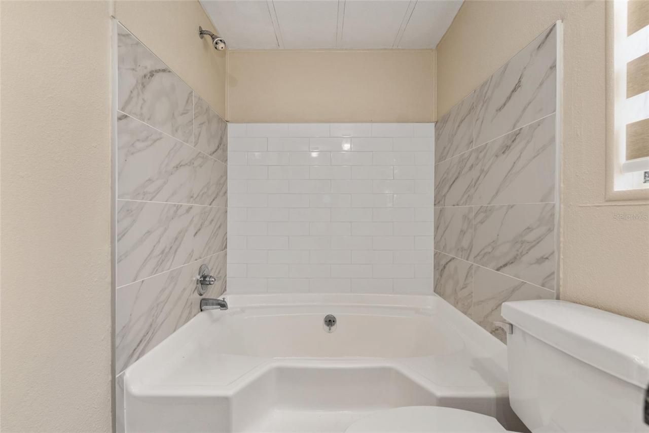 5910 SW 63rd Place Road, Ocala, FL 34474 Photo