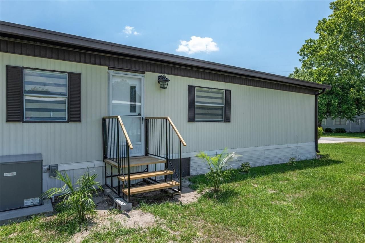 5910 SW 63rd Place Road, Ocala, FL 34474 Photo