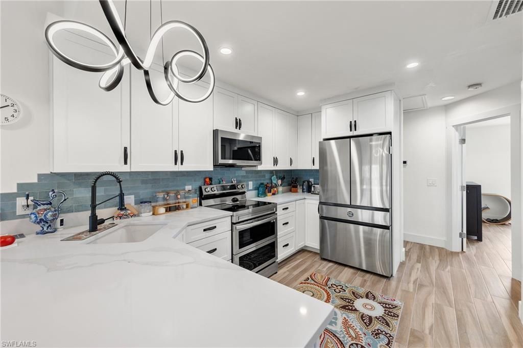 838-840 Rabbit Rd, Sanibel, FL 33957 Photo