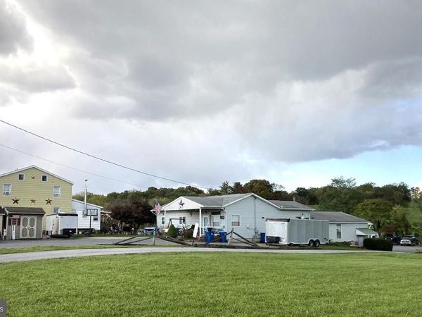 7548 LINGLESTOWN ROAD, HARRISBURG, PA 17112