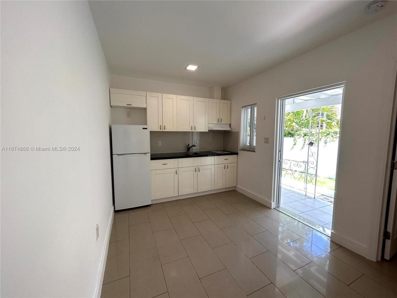 242 NE 55th Ter, Miami, FL 33137 Photo