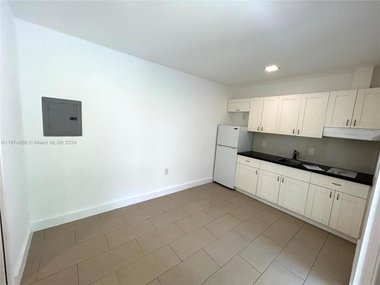 242 NE 55th Ter, Miami, FL 33137 Photo