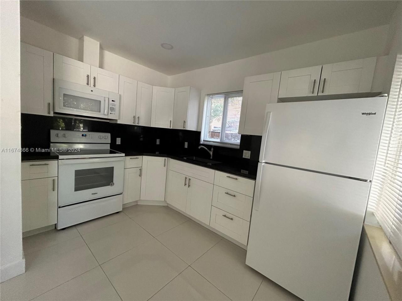 242 NE 55th Ter, Miami, FL 33137 Photo