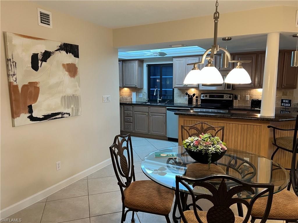 26225 Hickory Blvd, Unit 7D, Bonita Springs, FL 34134 Photo
