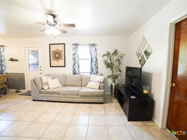 1106 Dryden Avenue, Copperas Cove, TX 76522