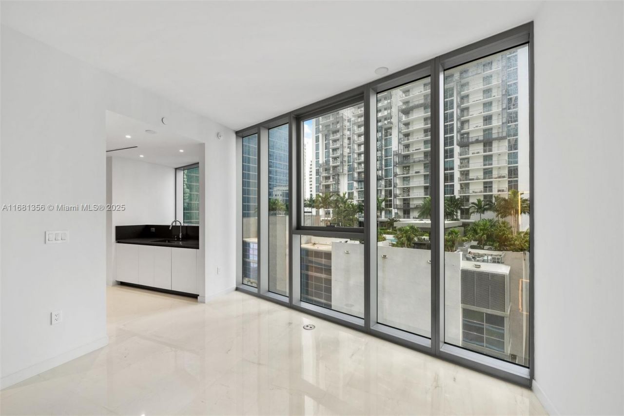 300 Biscayne Blvd Way, Unit 1205C, Miami, FL 33131 Photo
