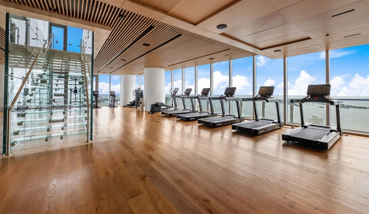 300 Biscayne Blvd Way, Unit 1205C, Miami, FL 33131 Photo