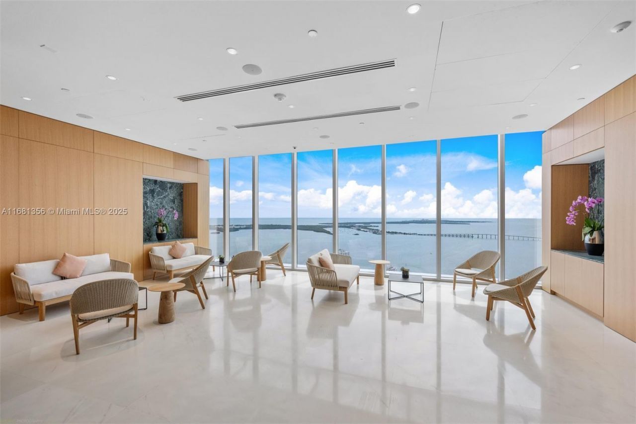 300 Biscayne Blvd Way, Unit 1205C, Miami, FL 33131 Photo