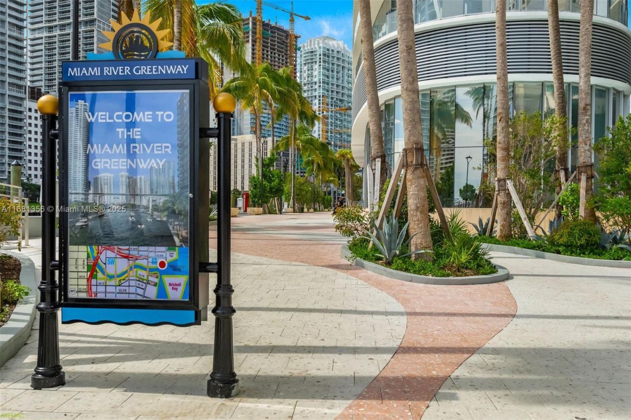 300 Biscayne Blvd Way, Unit 1205C, Miami, FL 33131 Photo