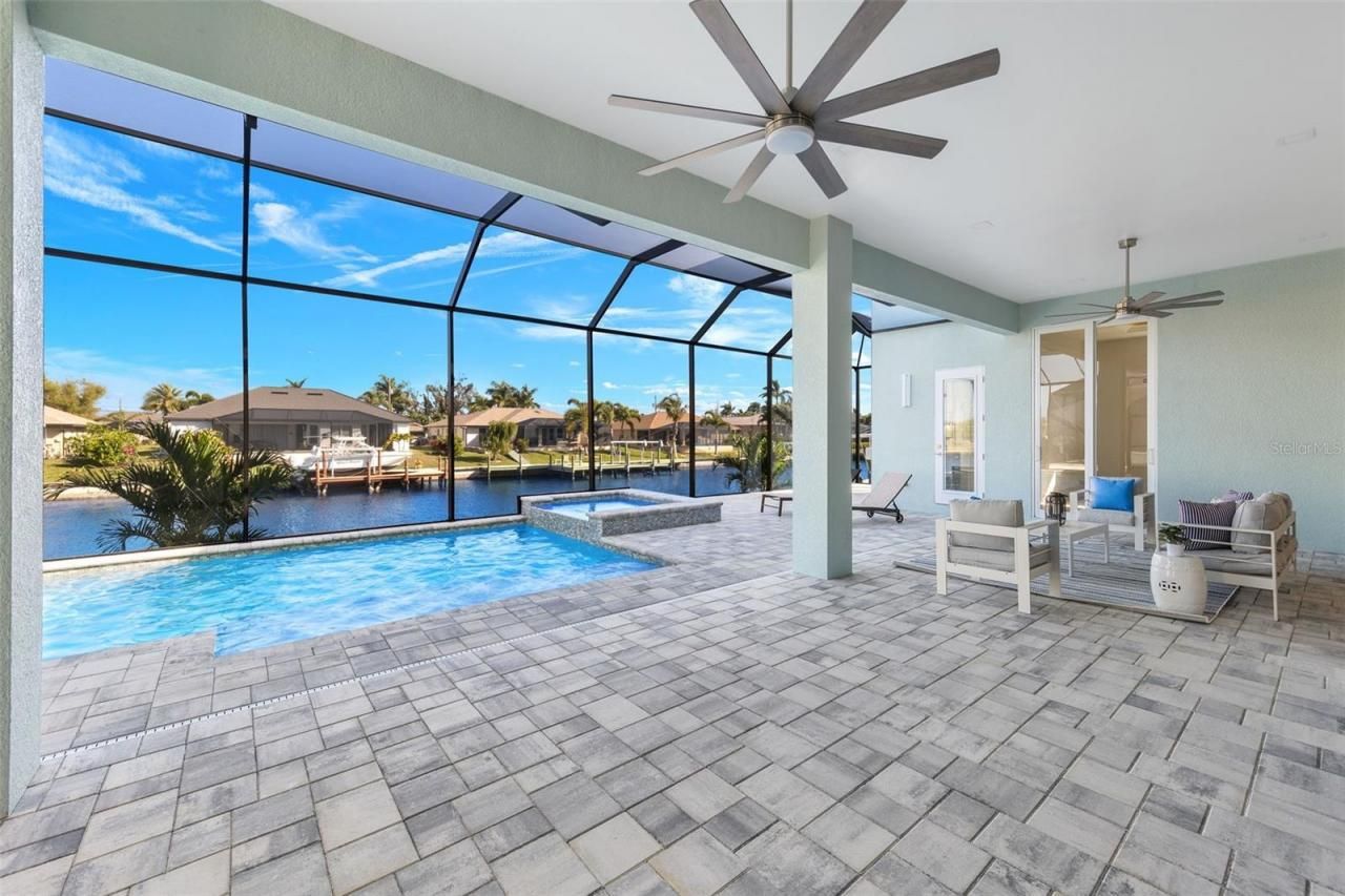 2129 Cape Coral Parkway W, Cape Coral, FL 33914 Photo