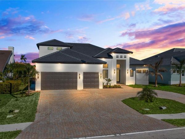 2133 CAPE CORAL PARKWAY W, CAPE CORAL, FL 33914