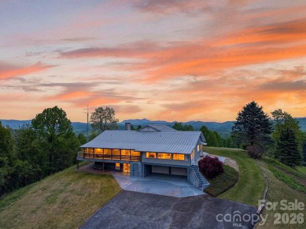5481 Greenville Highway, Zirconia, NC 28790
