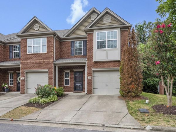 1355 Crown Point Pl, Nashville, TN 37211