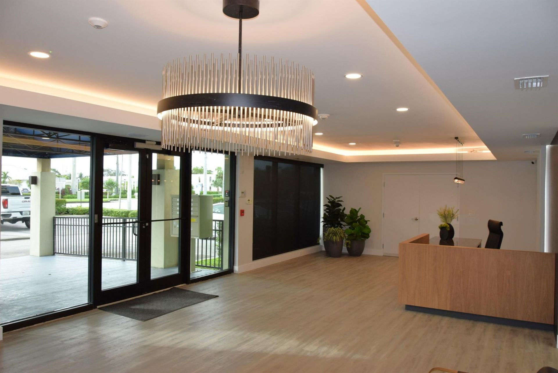 630 Us Highway 1, North Palm Beach, FL 33408 Photo