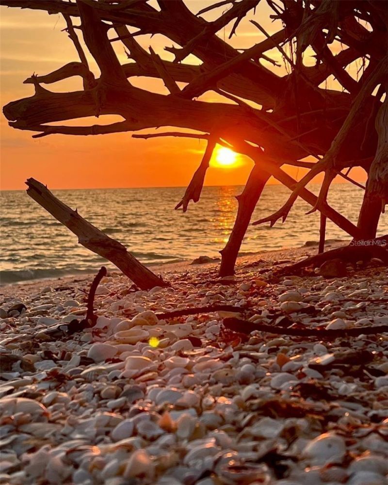 4024 Casey Key Road, Nokomis, FL 34275 Photo