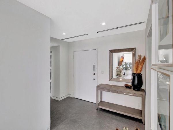 5660 Collins Avenue, Unit 21c, Miami Beach, FL 33140