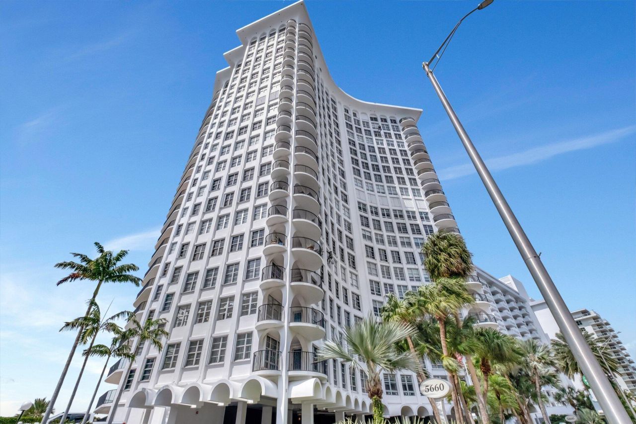5660 Collins Avenue, Unit 21c, Miami Beach, FL 33140 Photo