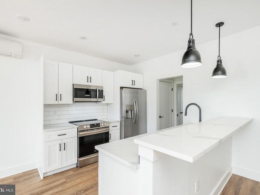 85 E Sharpnack Street, Philadelphia, PA 19119 Main Photo