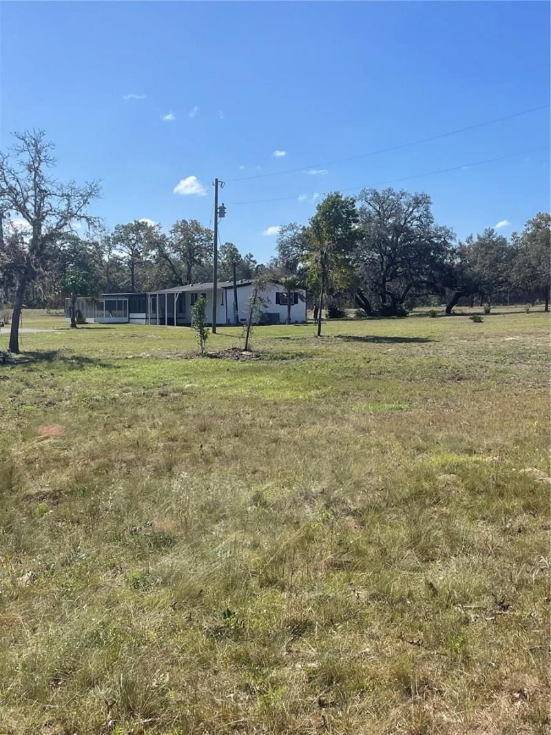 9437 N Singapore Avenue, Dunnellon, FL 34433 Photo