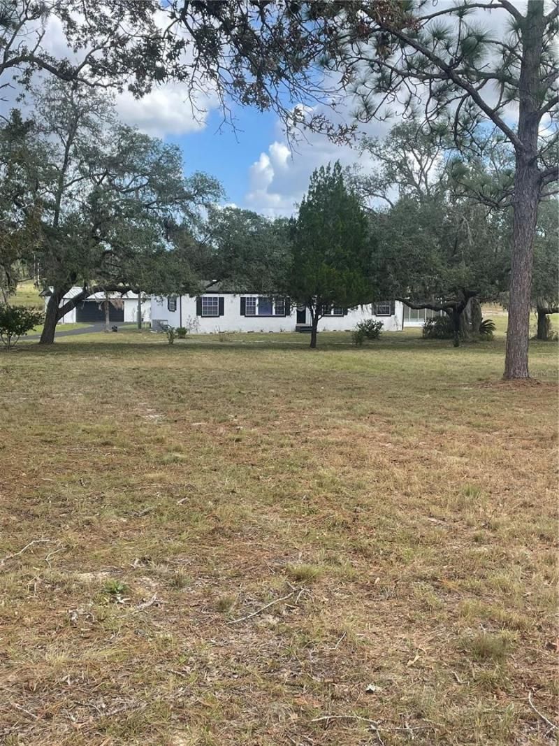 9437 N Singapore Avenue, Dunnellon, FL 34433 Photo