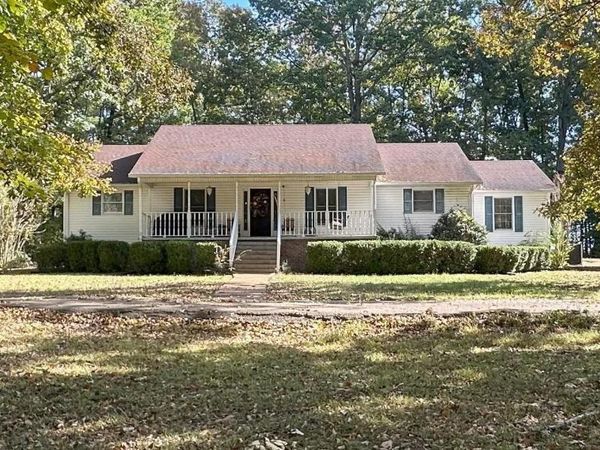 883 CRUCIFER RD RD, Huron, TN 38345