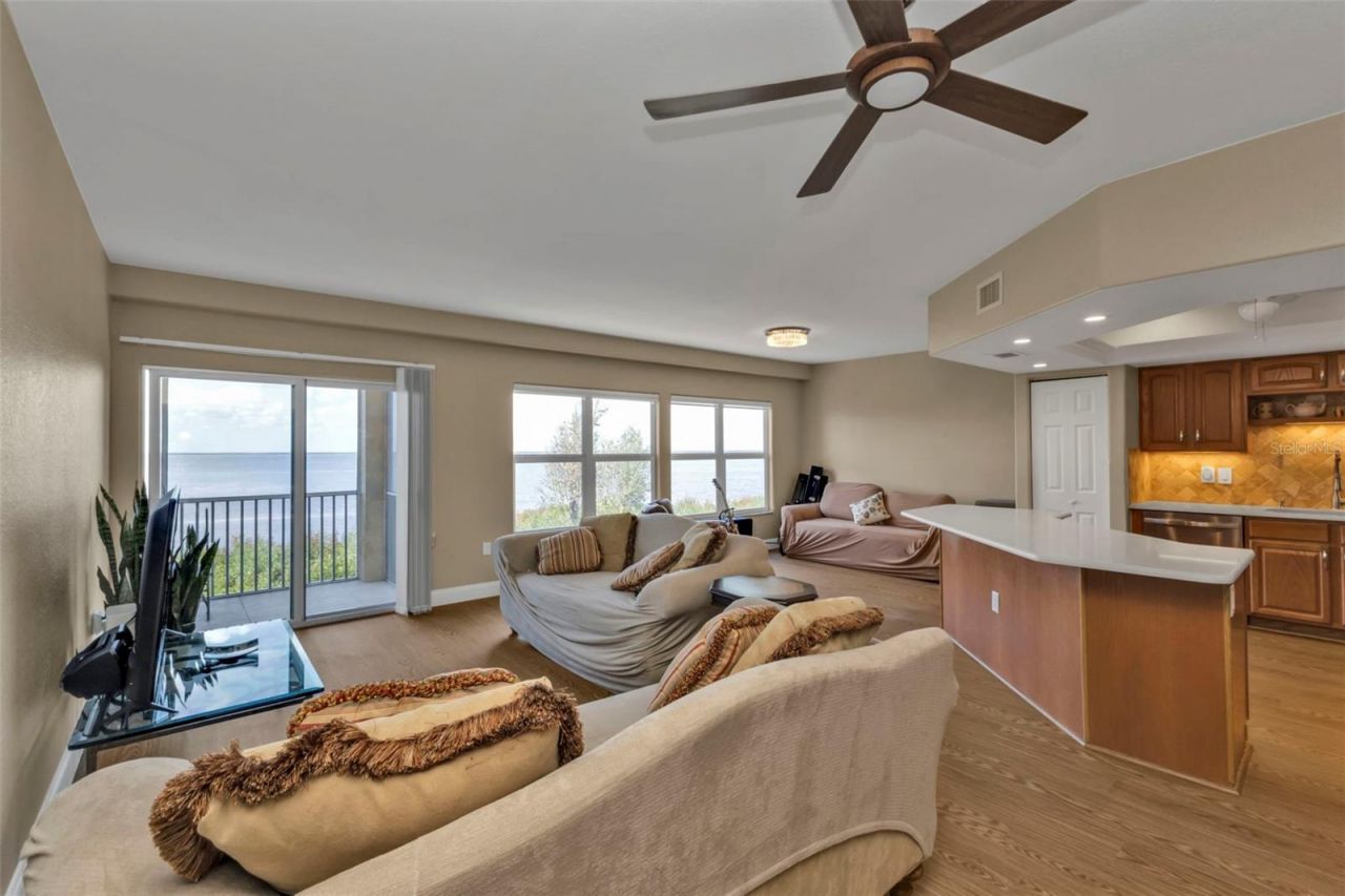 101 N Marion Court, Unit 122, Punta Gorda, FL 33950 Photo