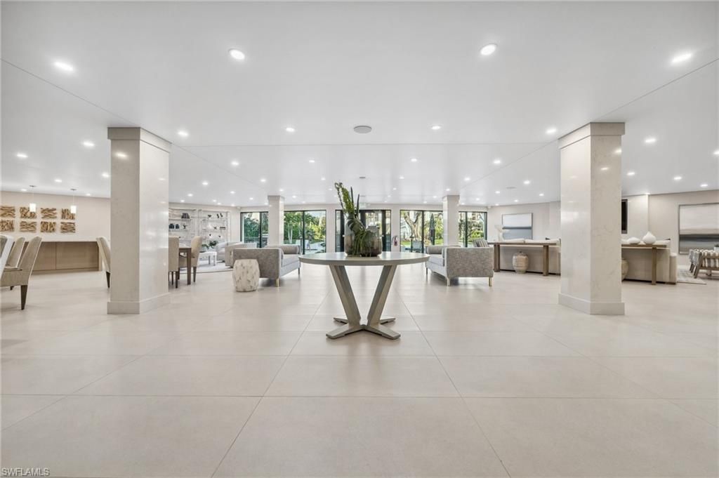 3951 Gulf Shore Blvd N, Unit 703, Naples, FL 34103 Photo