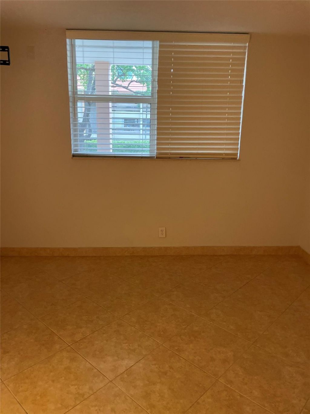 1731 SE 15, Unit 206, Fort Lauderdale, FL 33316 Photo
