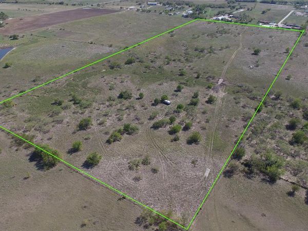 11727 FM 1190, Sanger, TX 76266