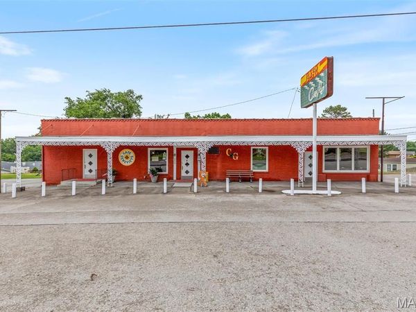 950 Ste. Genevieve Drive, Ste Genevieve, MO 63670