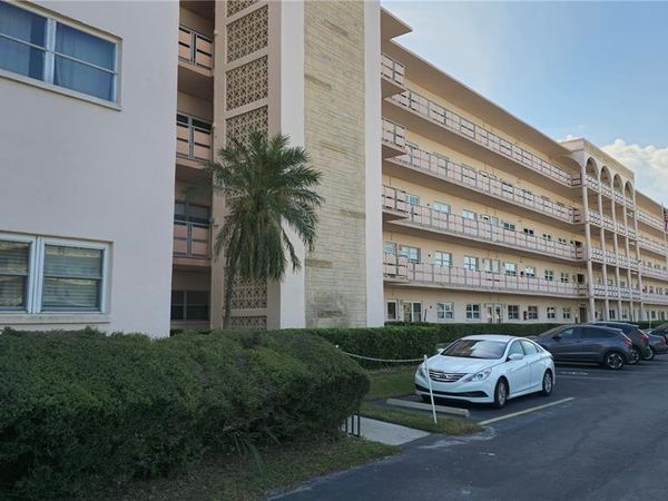 5623 80TH ST N, Unit 510, ST PETERSBURG, FL 33709