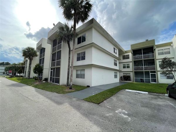 4255 N University Dr, Unit 201, Sunrise, FL 33351